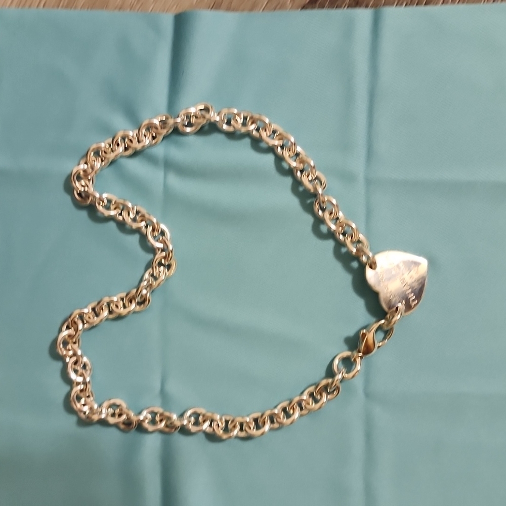 Tiffany & Co Authentic Sterling Silver Heart Tag Chain Link Choker
